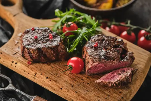 Click Here To Enlarge This Photo Of Cleaver's Steak Pack