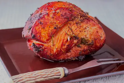 Honey-Glazed Horseshoe Gammon Joint&colon; The Perfect Centrepiece&excl;